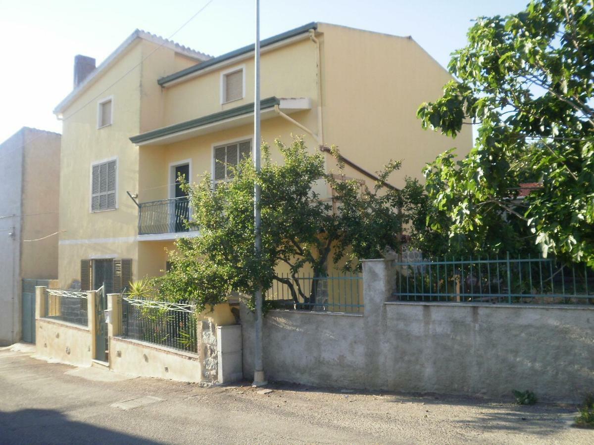 La Collina Dei Ciliegi Bed & Breakfast Sarule Ngoại thất bức ảnh